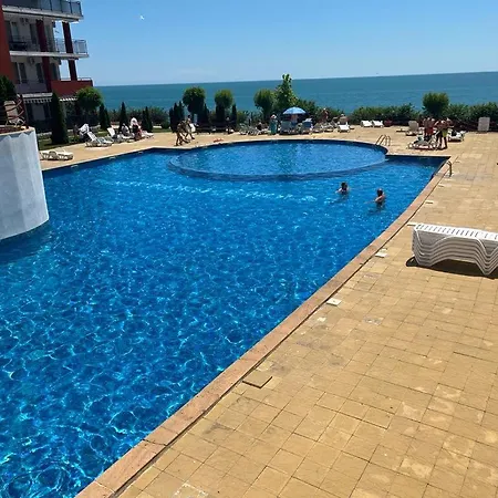 Peter Apartmanbulgaria-crown Noks